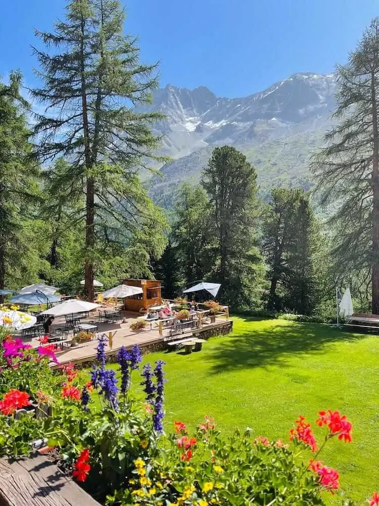 Terrasse panoramique du Grand Hôtel Kurhaus — Arolla, Val d'Hérens
