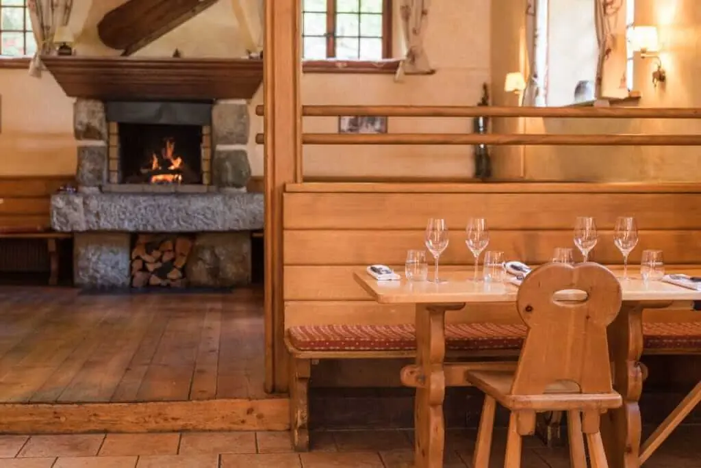 Soirée fondue valaisanne au Carnotzet du Grand Hôtel Kurhaus, Arolla