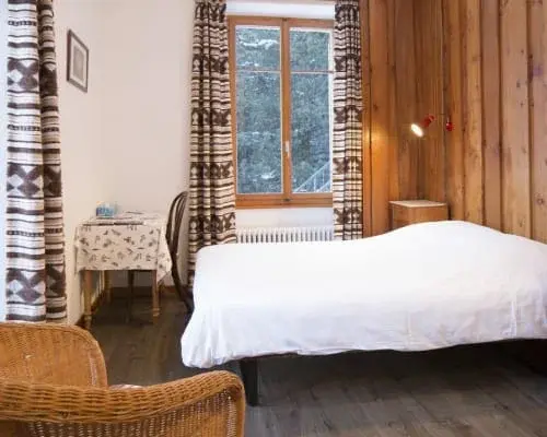 Vue Forêt room in arolla wood — Grand Hôtel & Kurhaus Arolla, 2,070 m