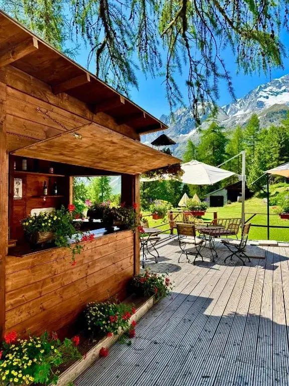 Le Jardin des Arolles — terrasse panoramique pour cérémonie, Arolla Val d'Hérens